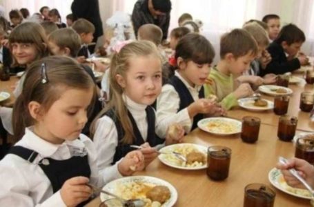 Школьное питание в Ростовской области можно оплачивать безналом
