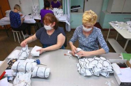 Защитные маски в Ростовской области шьет 117 предприятий