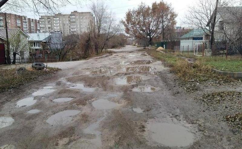  В Ростове разработали план ремонта дорог, не имеющих твердого покрытия