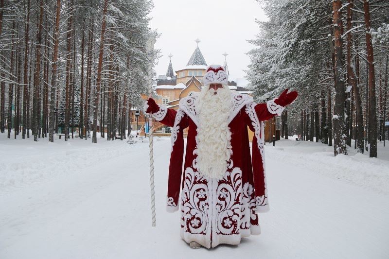  Не менее 2 тыс. рублей стоит поздравление Деда Мороза