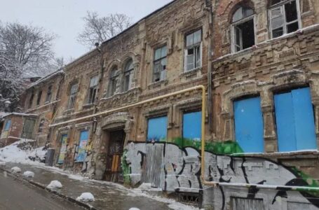 Парковки и детские сады хотят построить в Ростове на месте внесенных зданий